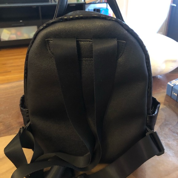 Mini Back Pack - Picture 3 of 5